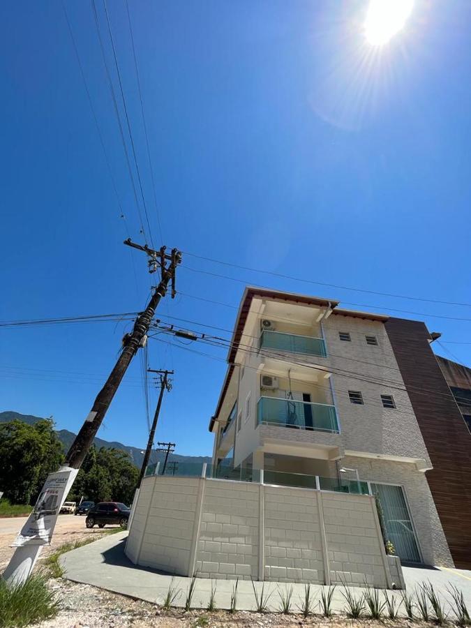 Apto 09 Cond Severos Mar III Ubatuba Exterior photo